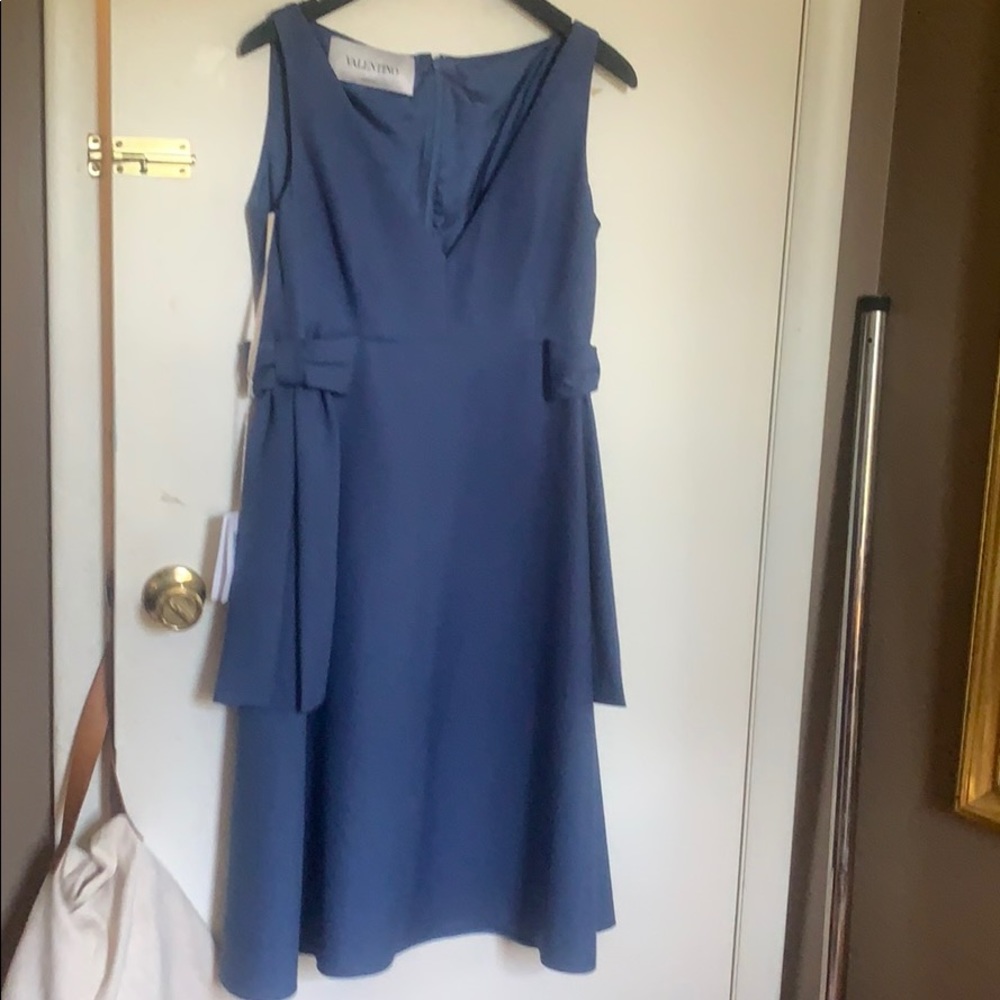 VALENTINO Sleeveless V-Neck Crepe Couture Bow 44 8